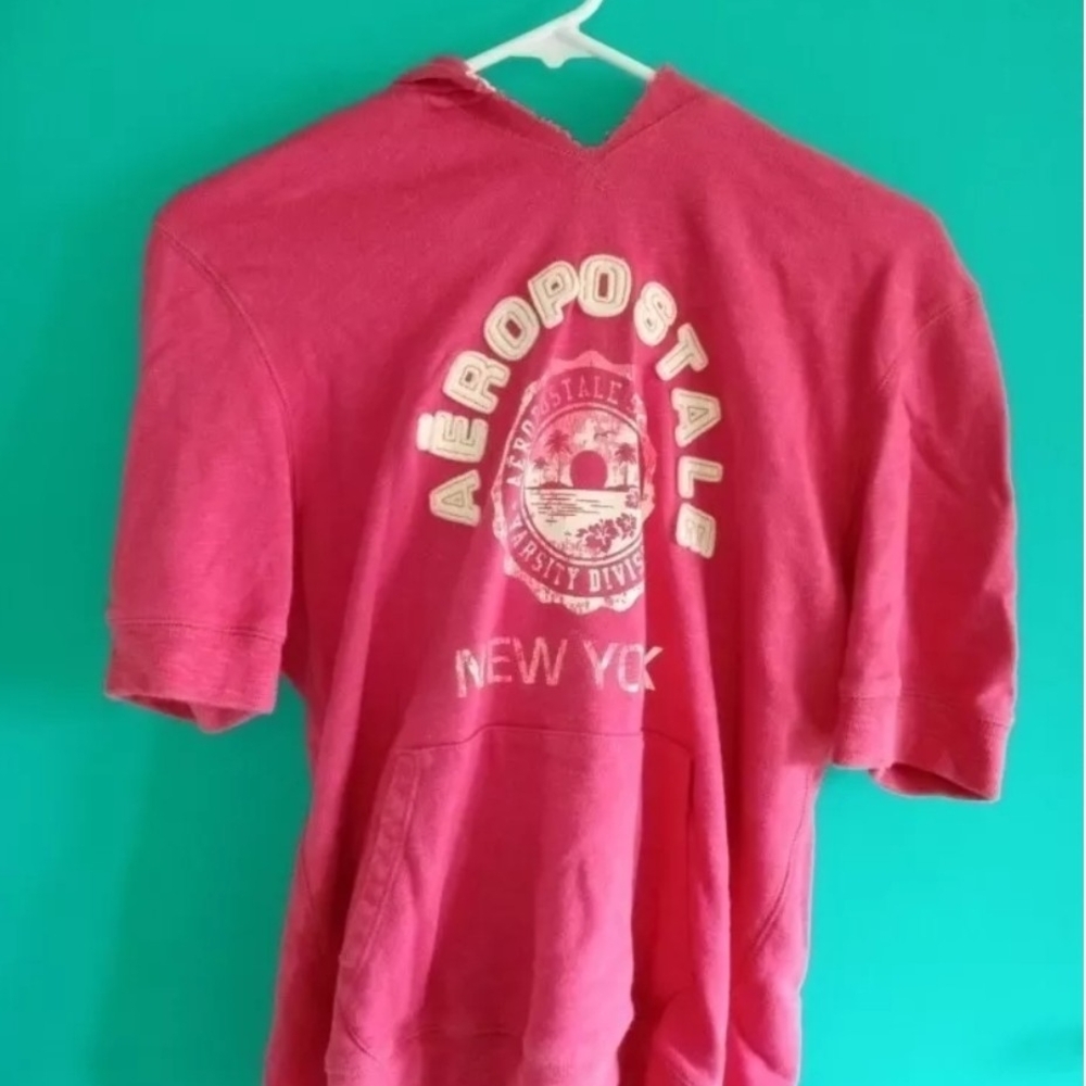 Aeropostale New York XL Pre-owned Red Short Sleeve Hoodie Sweater